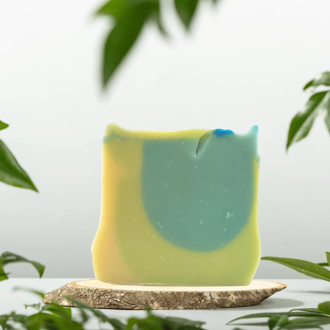 
Duftinspiration: Frische Gurke & cremige Mandelmilch – sanfte Reinigung für empfindliche Haut
