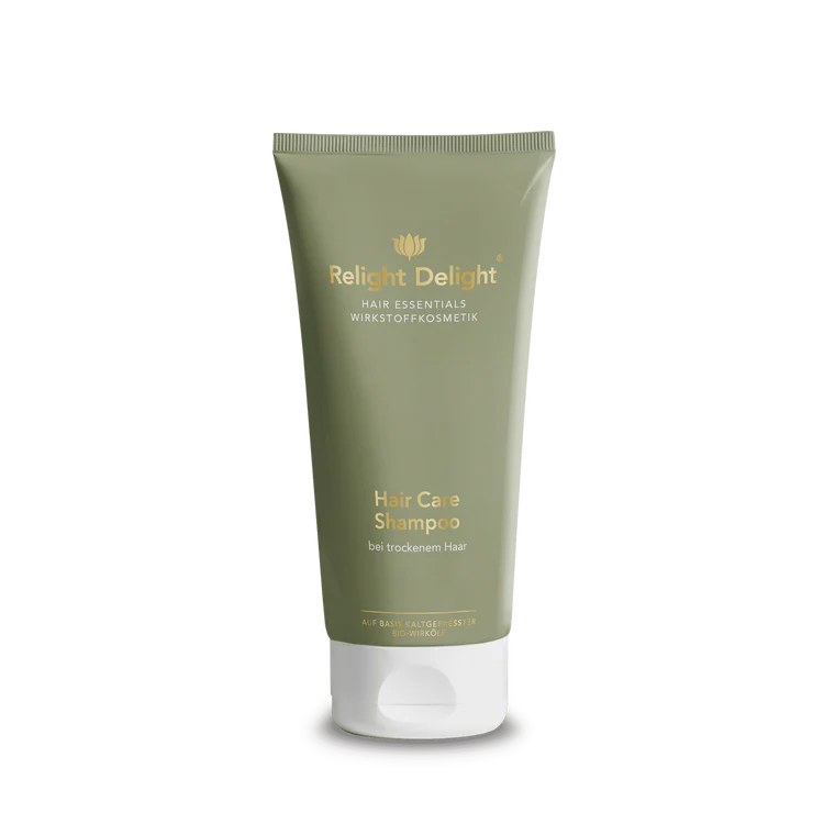 Flasche Shampoo "Hair Essentials Hair Care Shampoo 200ml - Natürliches Pflege-Shampoo für trockenes und beanspruchtes Haar ohne Sulfate"