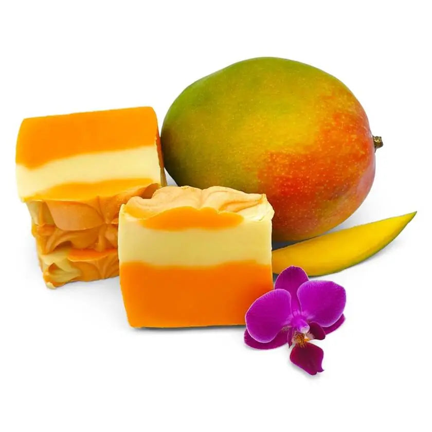 Rechteckiges Seifenstück in warmen Gelb- und Cremetönen – Mango-Kokos Seife von Kleine Auszeit, handgemacht und tropisch duftend