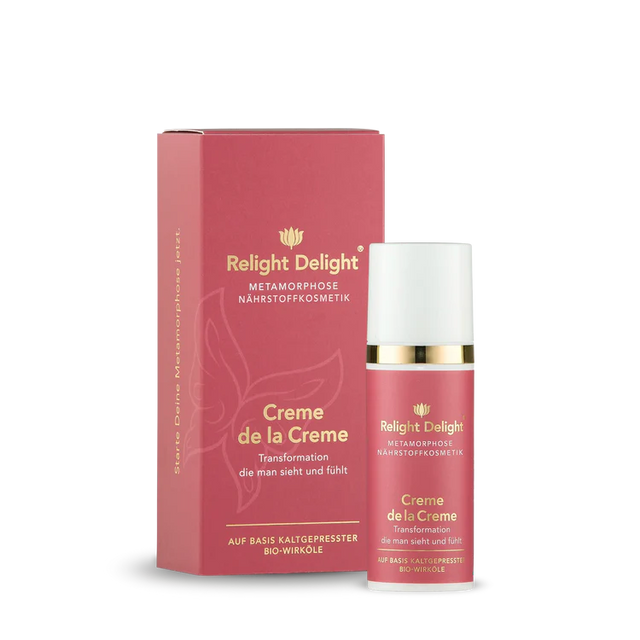 Metamorphose Creme de la Creme edlem koralfarbenem Pumpspender mit goldener und weißer Aufschrift  – luxuriöse Anti-Aging Pflege, intensiv glättend & nachhaltig verjüngend, 50 ml. Transformation die man sieht und fühlt.