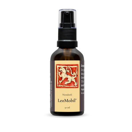 50 ml Braunglasflasche mit Pumpspender. Auf dem Etikett ist vorne das Logo mit dem Löwen und vorne die Beschriftung Niendorfs LeoMobil 50ml