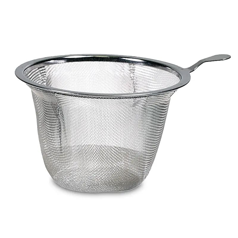 Sieb zur Teetasse