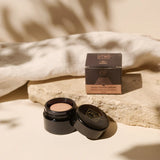 Luxury Silky Cover Cream – hochwertige Naturkosmetikverpackung im Glastiegel