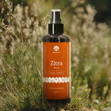 „Natürliches Zeckenspray mit Zitroneneukalyptus für Tiere“