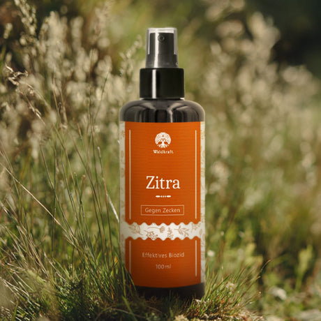 „Natürliches Zeckenspray mit Zitroneneukalyptus für Tiere“