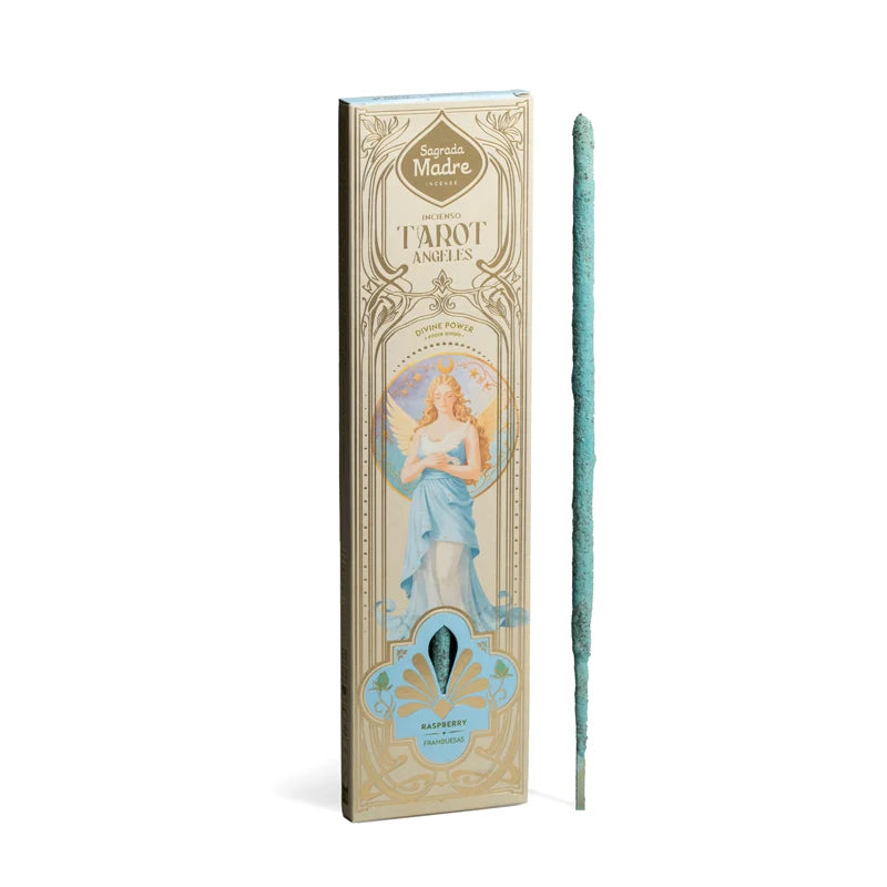 Produktpackung Sagrada Madre Tarot Angeles Räucherwerk „Divine Power“ (Göttliche Kraft) mit hellblauem Design, Engel-Illustration und einem hellblauen Räucherstäbchen daneben.