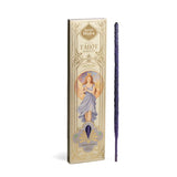Weiße und goldene Packung von Sagrada Madre Tarot Angeles Räucherwerk „Spiritual Guide“ (Spiritueller Führer) mit einer Engel-Illustration und einem lila Räucherstäbchen daneben.