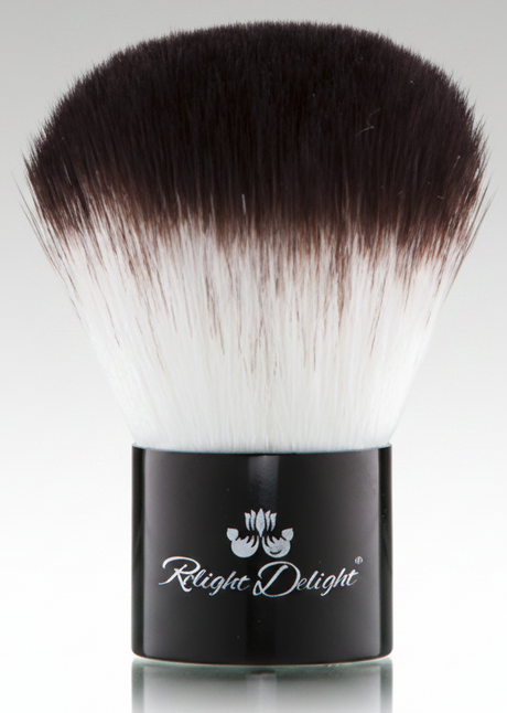 Hello Lovely - Kompakter Kabuki Pinsel für Mineralpuder